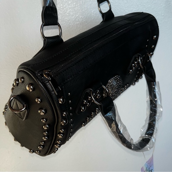 ☠️ Skull Studded Punk Moto Black Tote Crossbody Bag - Picture 14 of 16